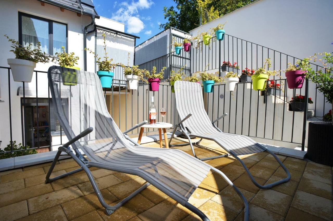 One Luxury Suites Eger Exterior foto